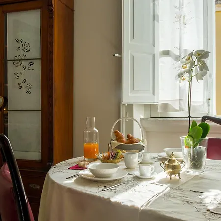 Donna Laura - Charme Sicilian Living Apartment *