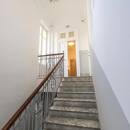 Donna Laura - Charme Sicilian Living Apartment *